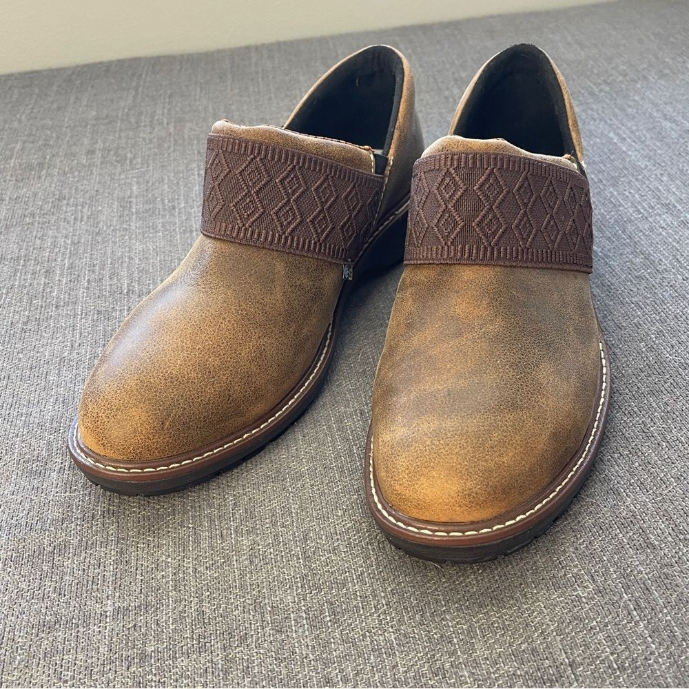 Timberland PRO Women's Brown Slip-On Work Clog - Picture 2 of 10